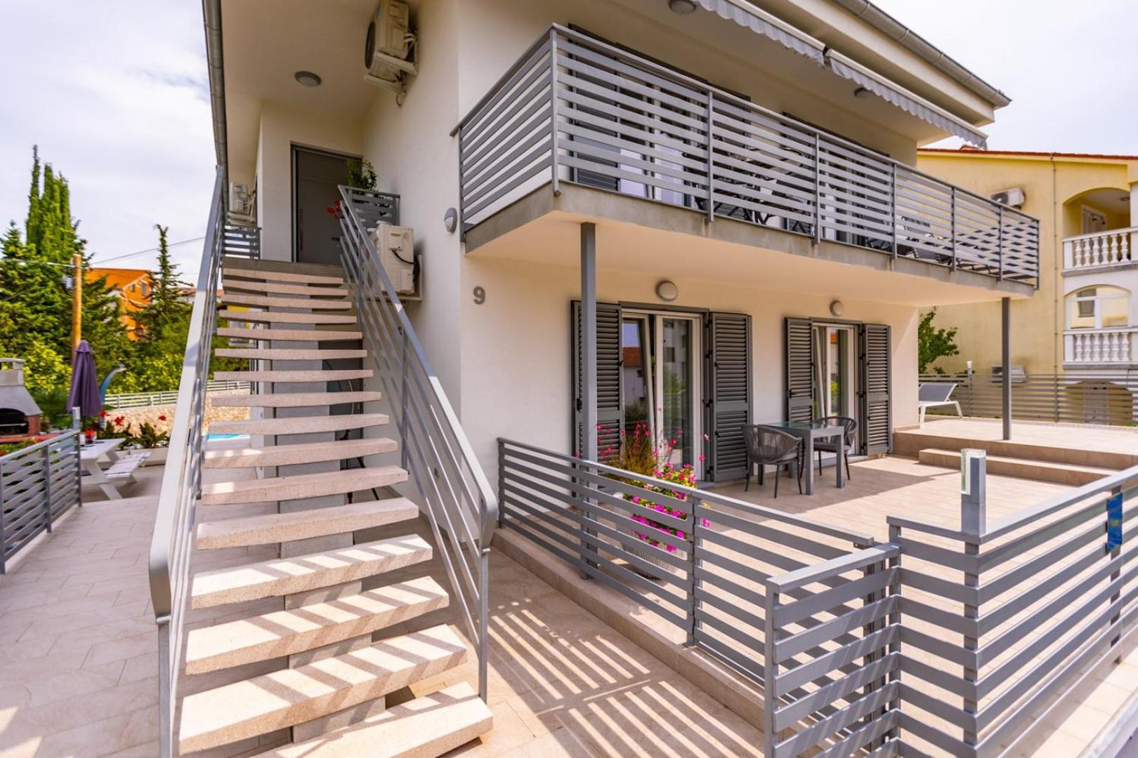 Apartments Pivas Malinska Εξωτερικό φωτογραφία